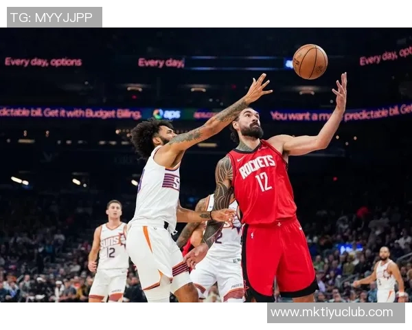 火箭篮板率创历史新高亚当斯前场板率领跑联盟